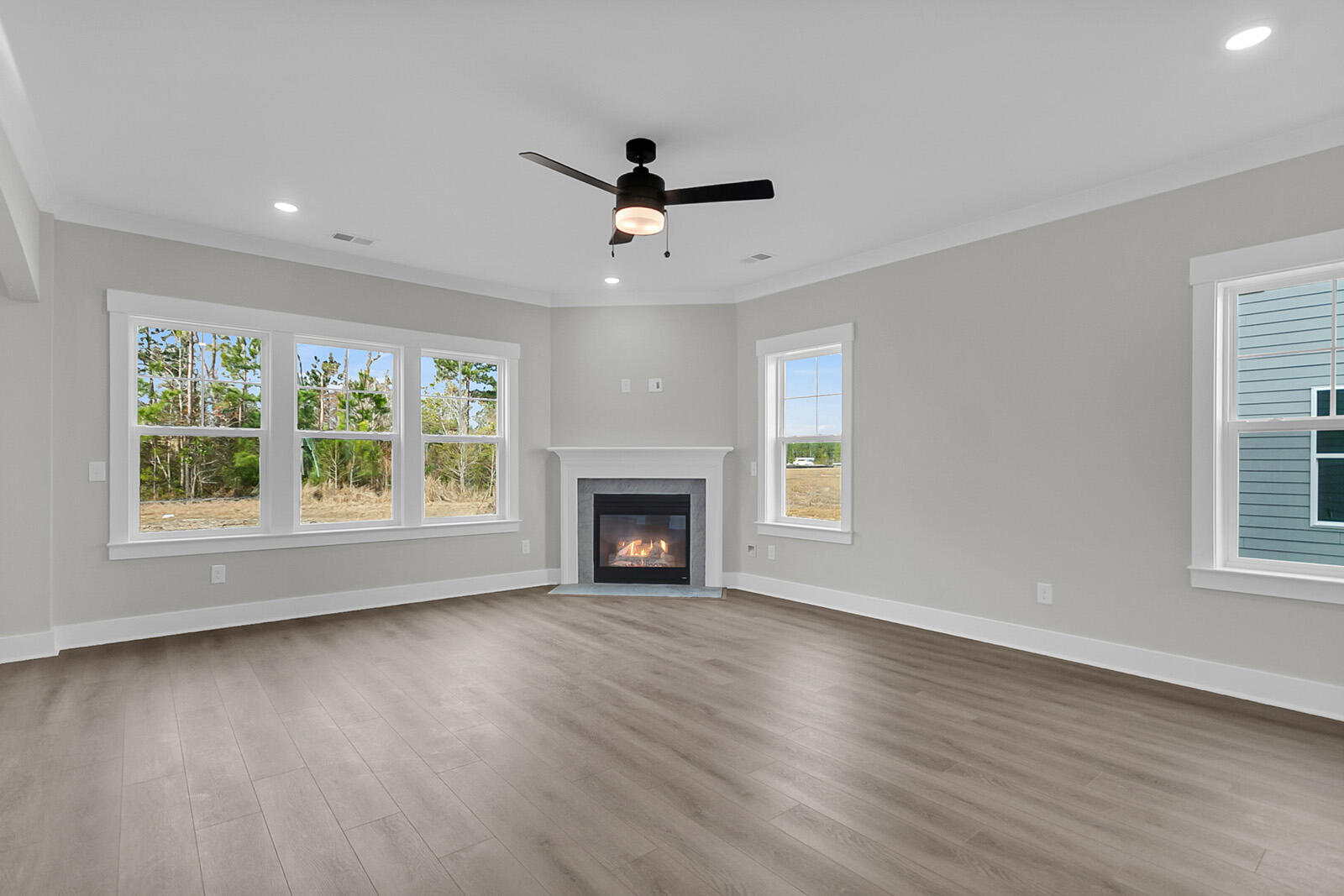 107 Grange Circle Summerville, SC 29486 - Photo 7 of 56 FMWeb06