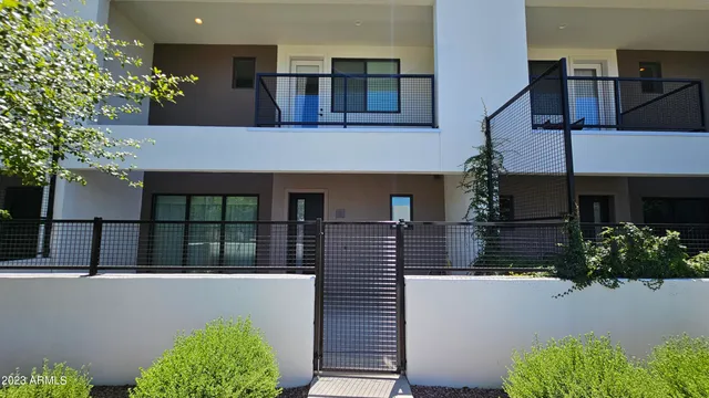 $3,200 | 1111 East Missouri Avenue, Unit 3, Phoenix, AZ 85014