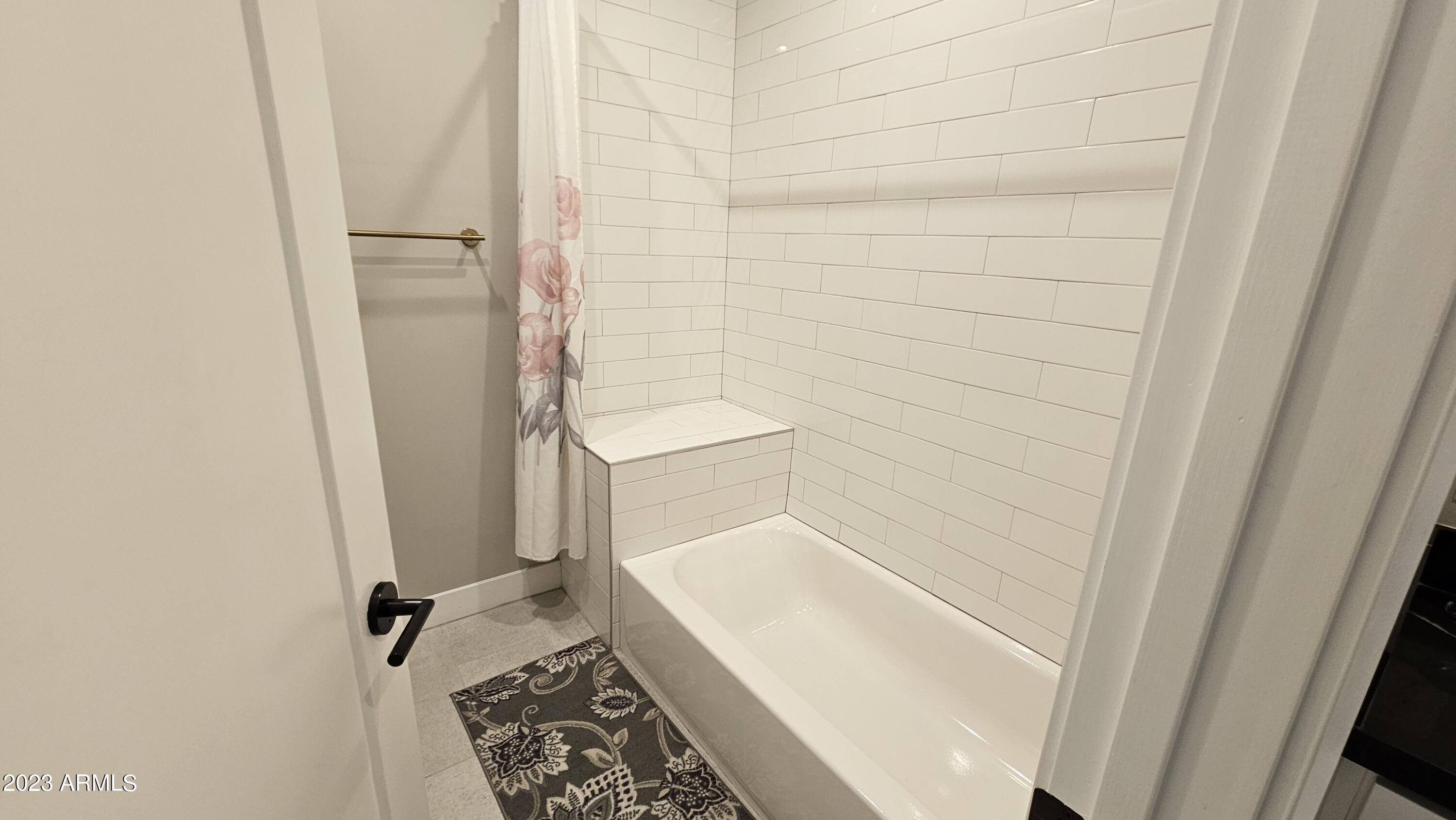 1111 East Missouri Avenue, Unit 3 Phoenix, AZ 85014 - Photo 19 of 33 20230525_124148