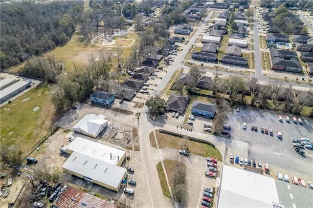 $325,000 | 12658 West Lea Ann Drive, Baton Rouge, LA 70815