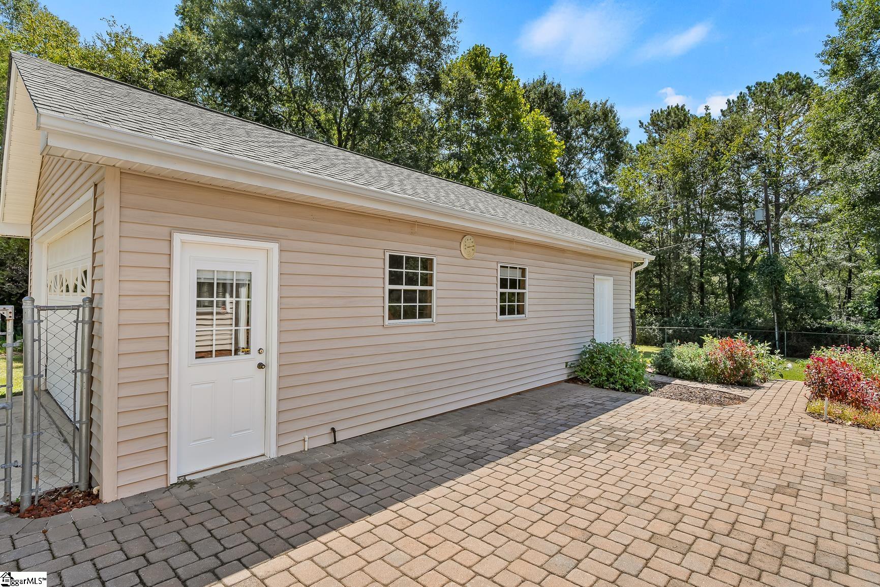 617 Walnut Way Anderson, SC 29626 - Photo 33 of 50 Gallery Image 33