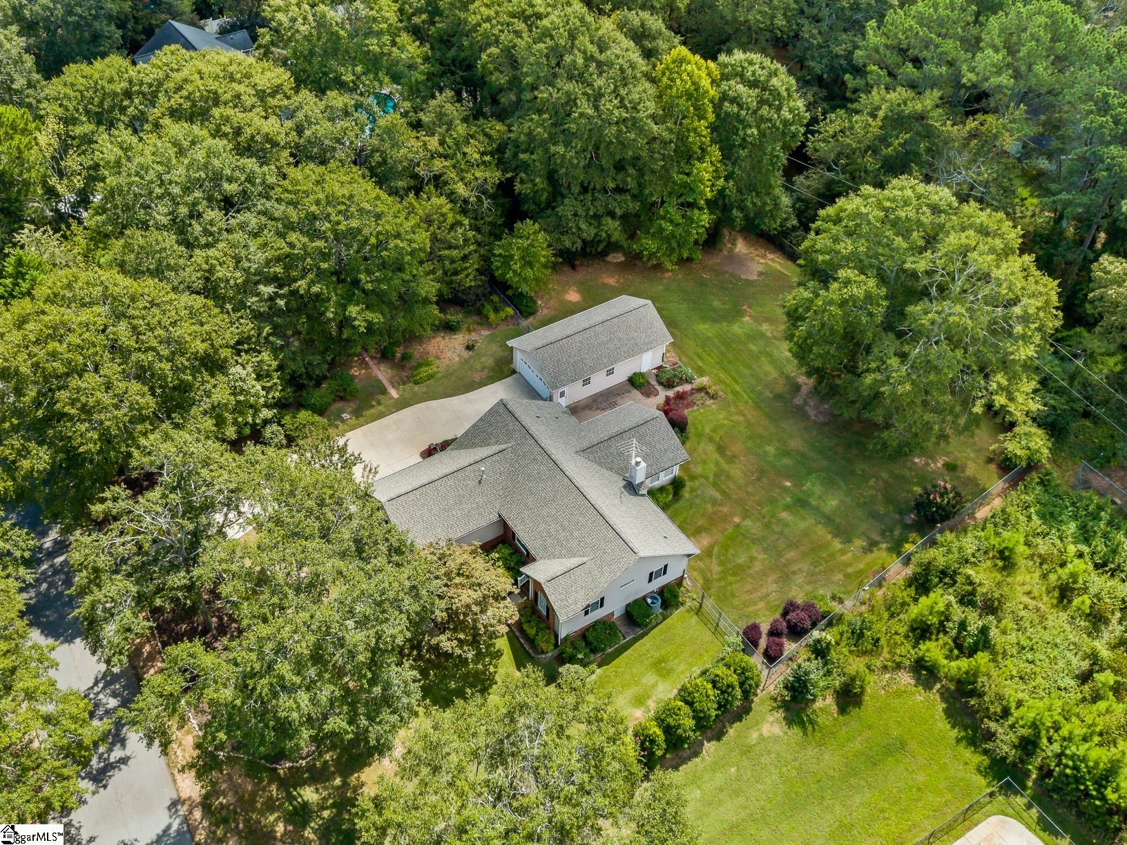 617 Walnut Way Anderson, SC 29626 - Photo 4 of 50 Gallery Image 4
