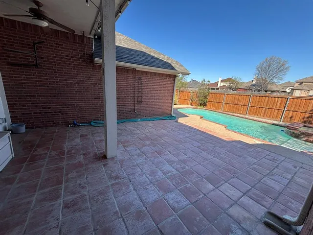 $340,000 | 5162 Brook Meadow Lane, Fort Worth, TX 76133