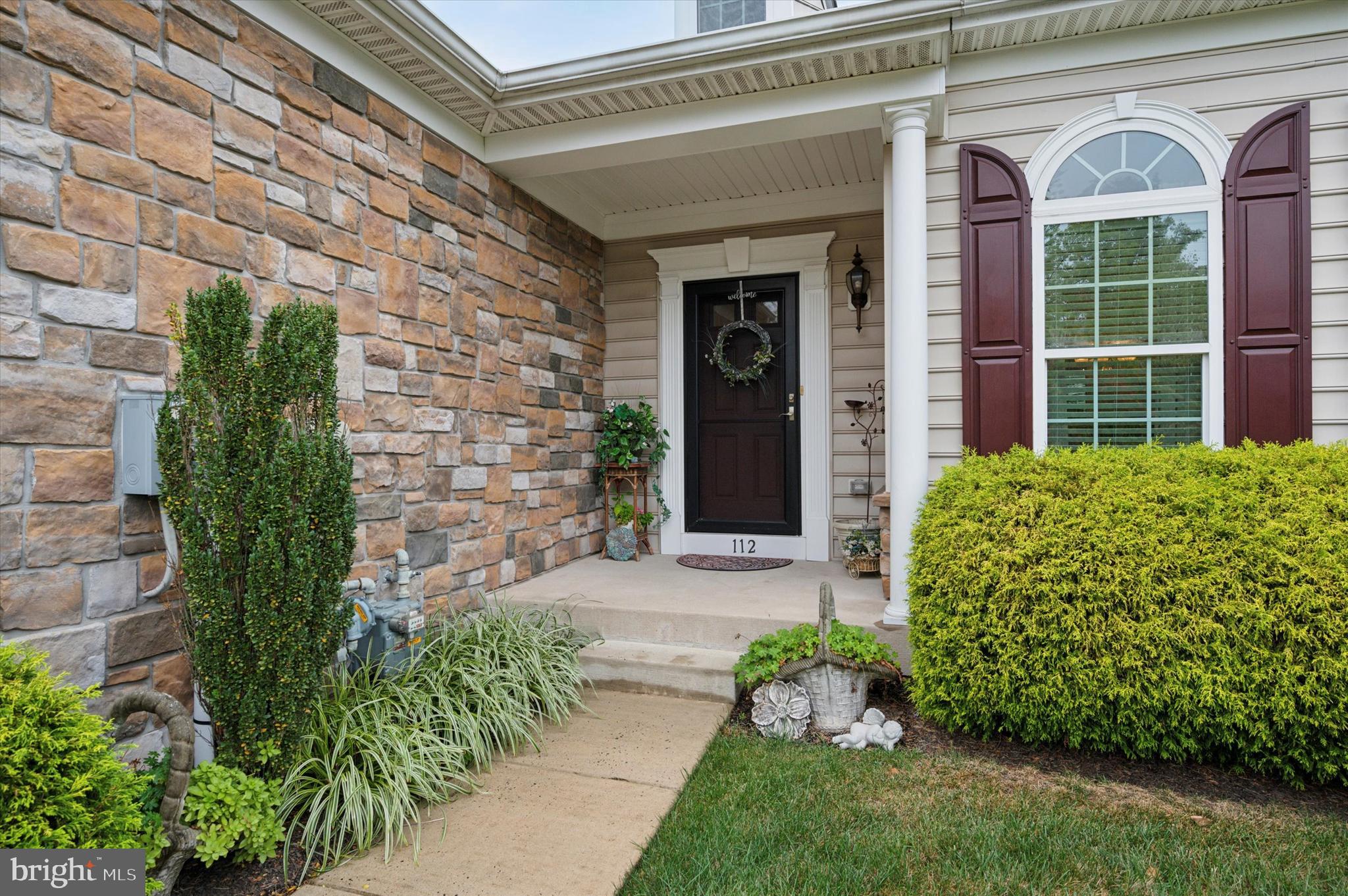 112 Caspian Lane Eagleville, PA 19403 - Photo 2 of 44