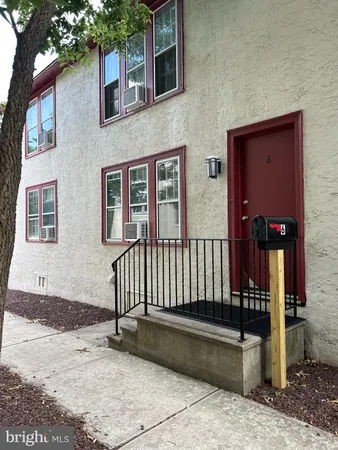$2,300 | 345 Nassau Street, Unit 6, Princeton, NJ 08540