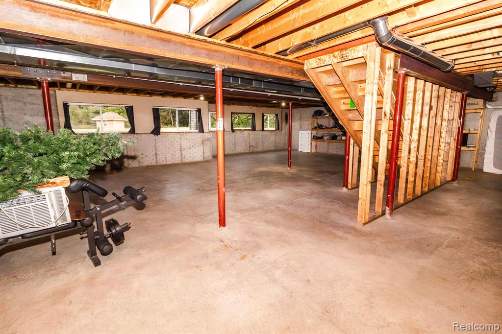 1902 Fish Lake Road Lapeer, MI 48446 - Photo 35 of 47