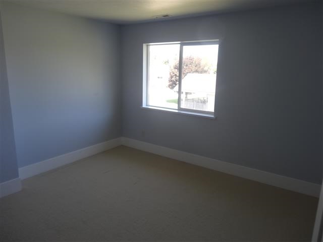 1220 South Henry Road Greenacres, WA 99016 - Photo 17 of 20