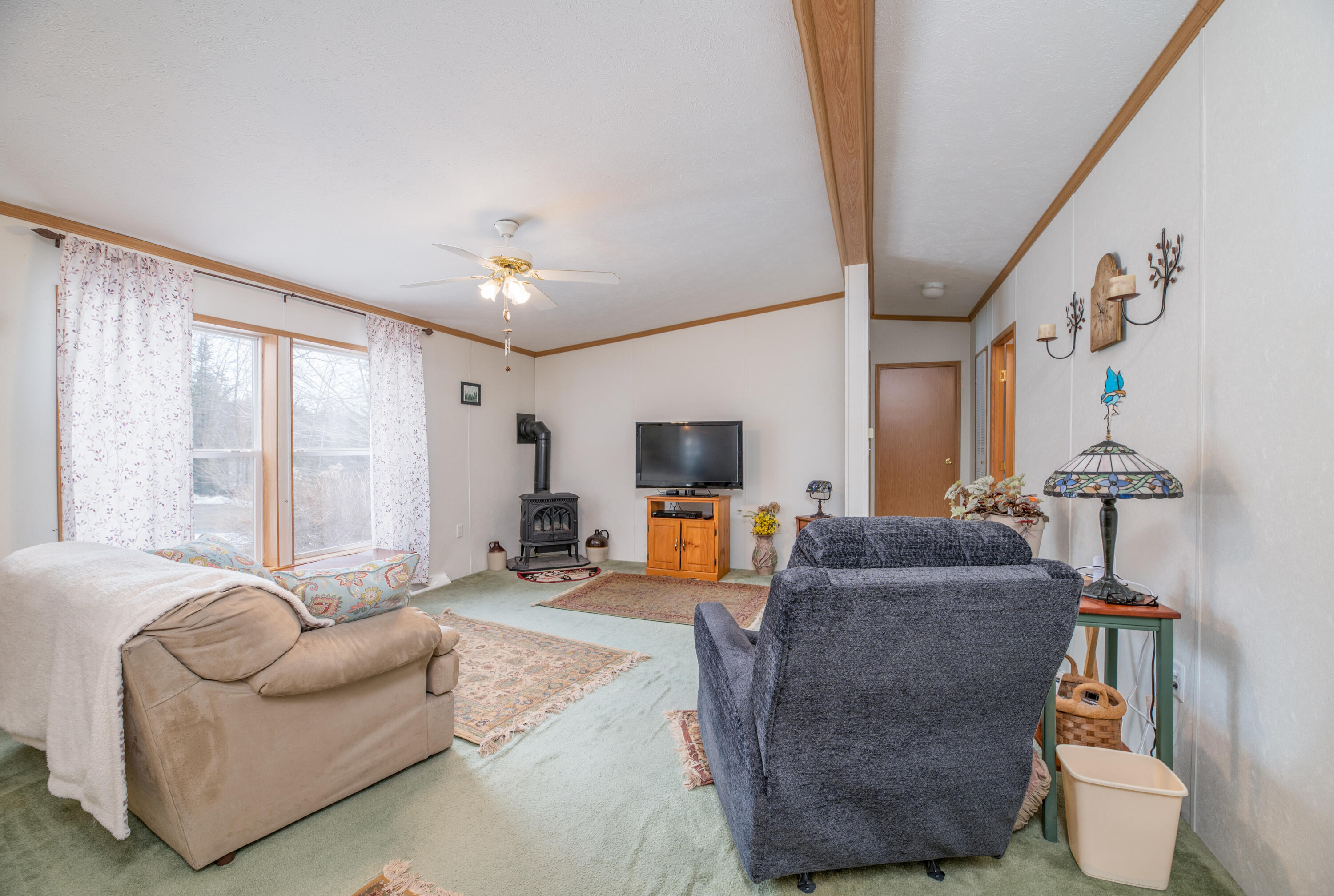 29 Scotty Road Sidney, ME 04330 - Photo 5 of 14 Interior7 (7)
