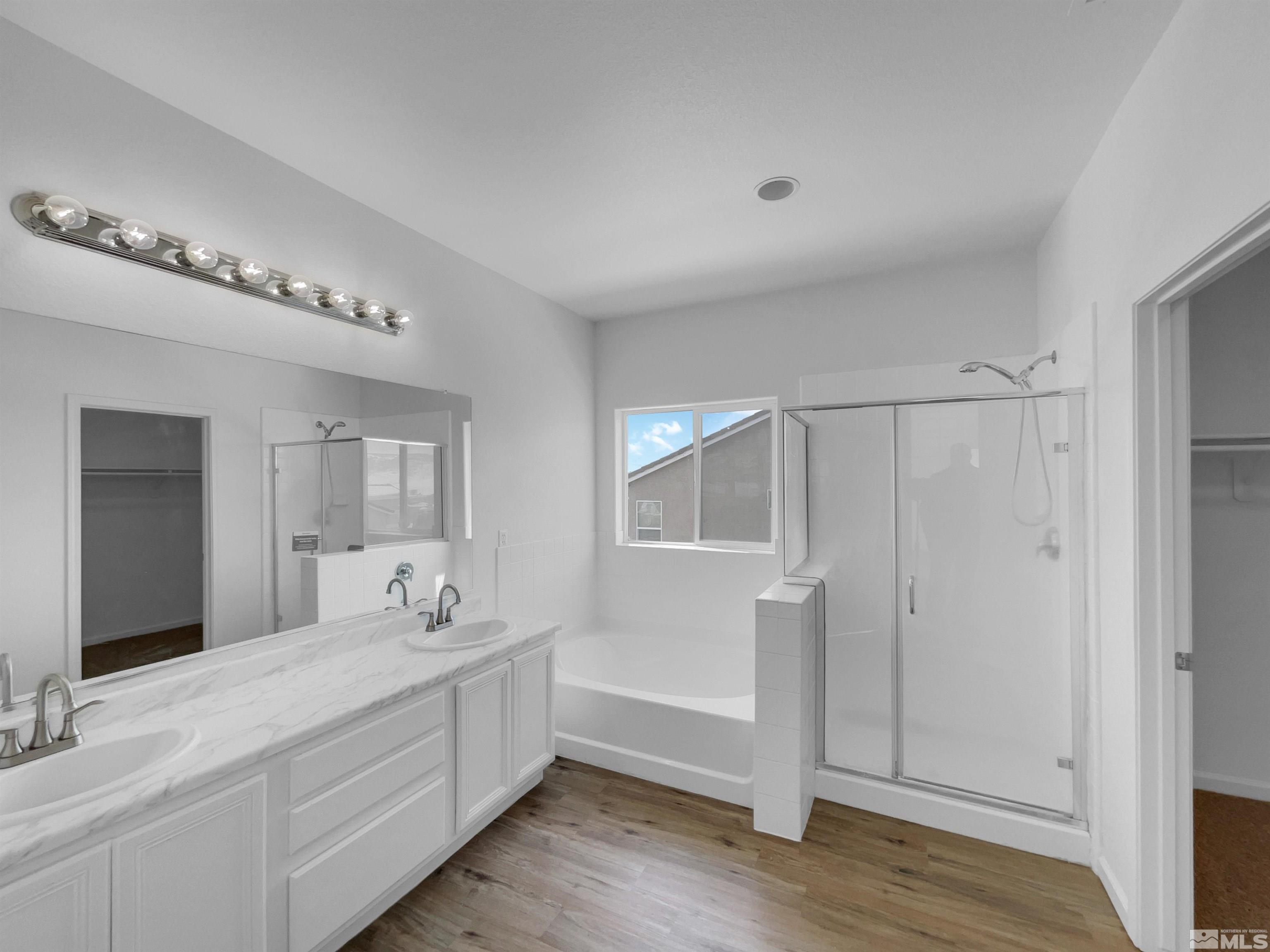 1488 Orca Way Reno, NV 89506 - Photo 5 of 22 Photo 5