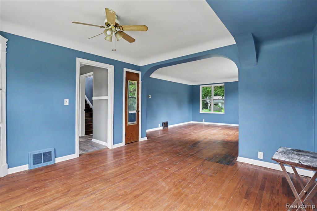 5388 Davison Road Lapeer, MI 48446 - Photo 38 of 48