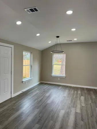 $219,900 | 1844 West Houston Street, Paris, TX 75460