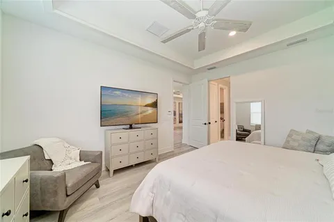 $729,000 | 1047 Waterline Court, Sarasota, FL 34240