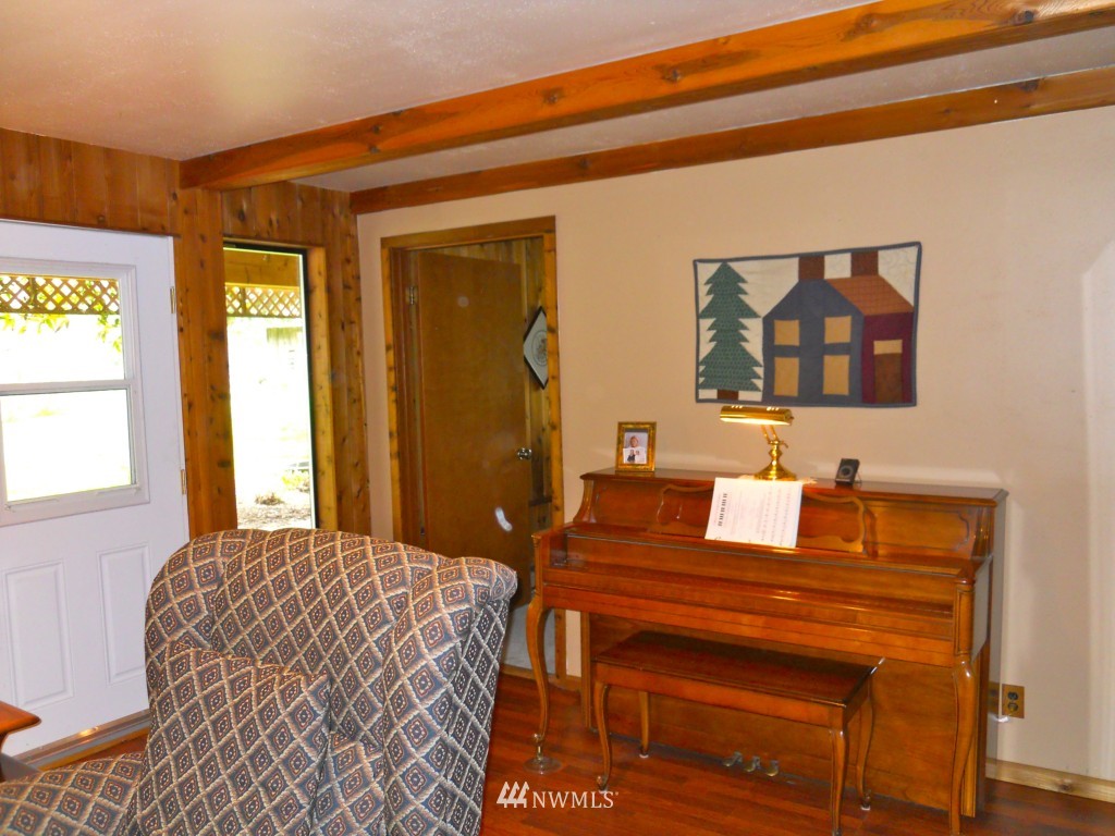 11176 Happy Valley Road Anacortes, WA 98221 - Photo 16 of 25 Gallery Image 16