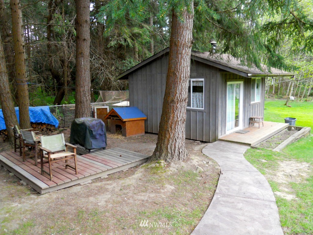 11176 Happy Valley Road Anacortes, WA 98221 - Photo 8 of 25 Gallery Image 8