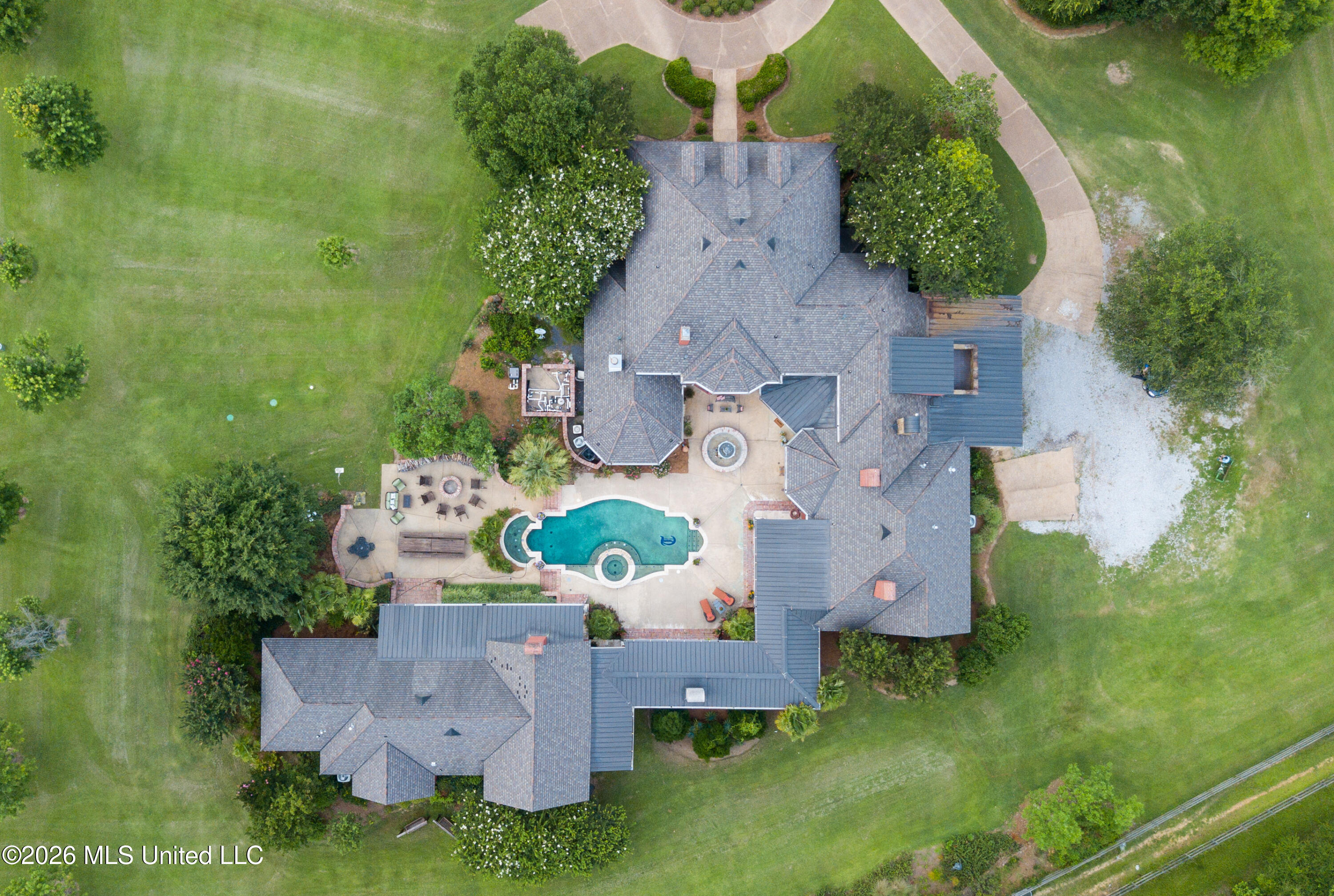 317 Highland Meadow Road Flora, MS 39071 - Photo 5 of 211 317 Highland Meadow-18