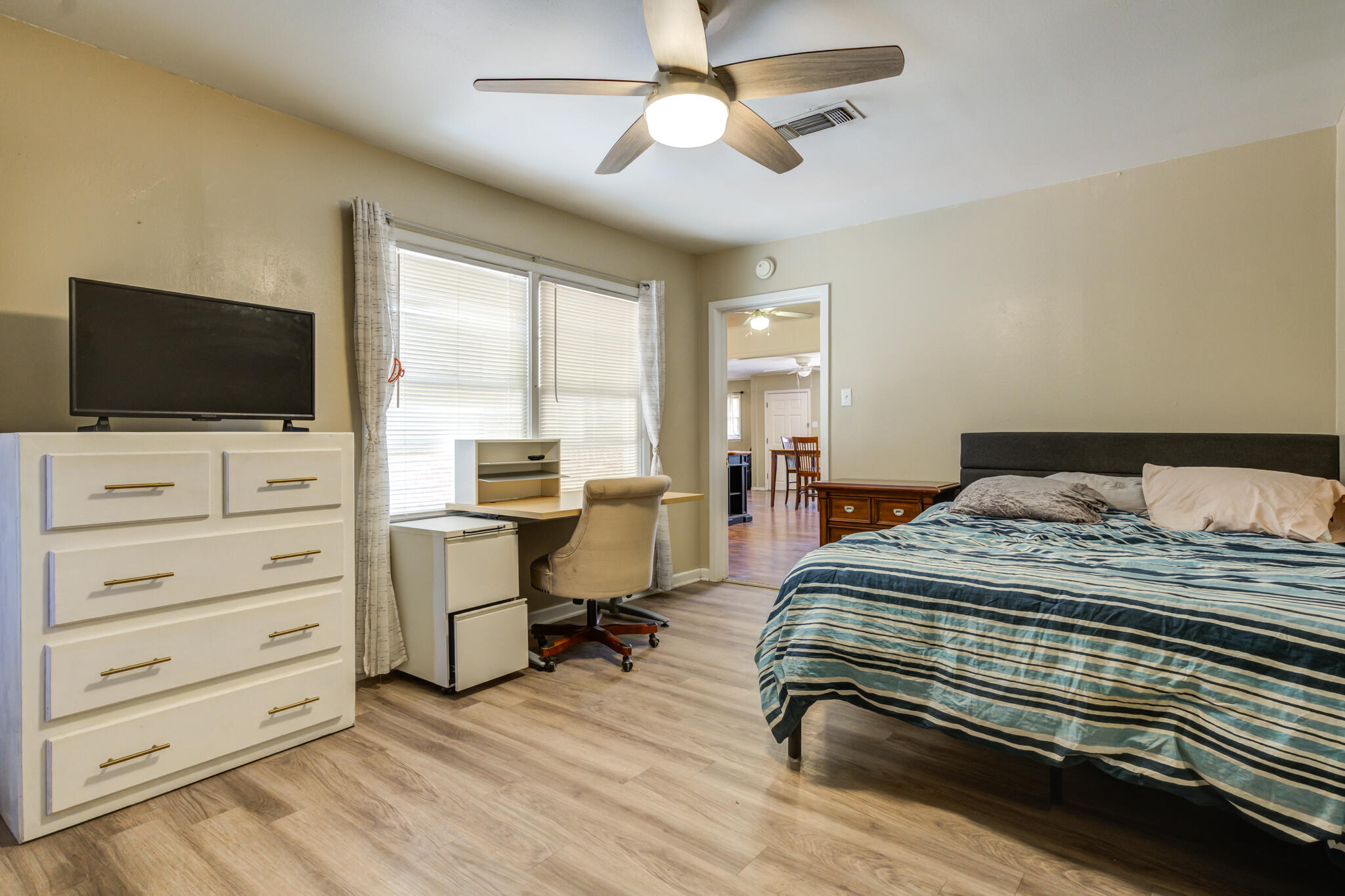 2812 62nd Street Lubbock, TX 79413 - Photo 32 of 45 DSC05371_2_3