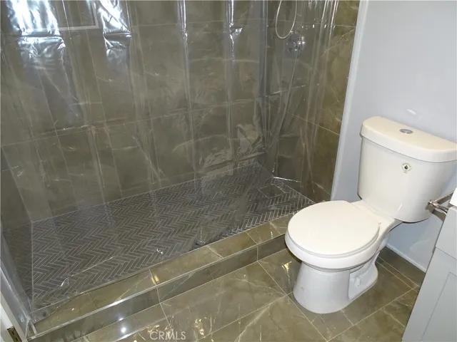 $3,500 | 16432 Halsted Street, North Hills, CA 91343