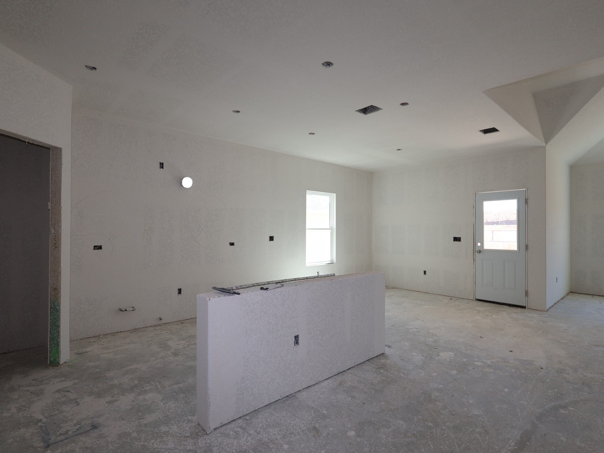 4513 Lava Island Drive Austin, TX 78747 - Photo 4 of 22 a view of an empty room