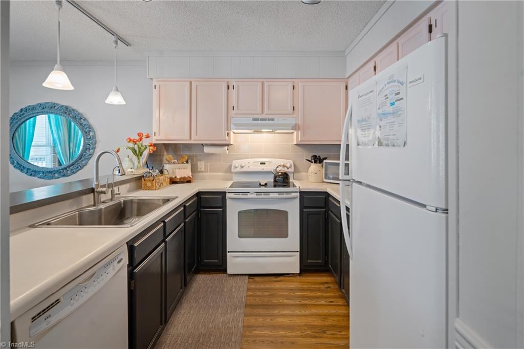 301 Pinnacle Inn Road, Unit 2101 Beech Mountain, NC 28604 - Photo 13 of 50