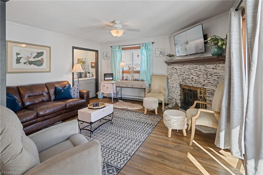 301 Pinnacle Inn Road, Unit 2101 Beech Mountain, NC 28604 - Photo 2 of 50