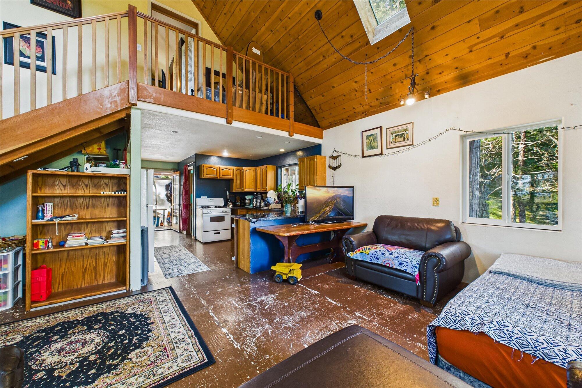 3826 Thomas Road Miranda, CA 95553 - Photo 49 of 81