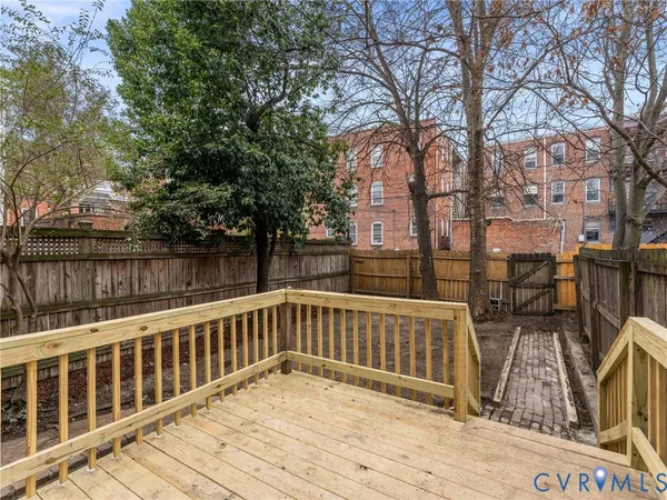 $950,000 | 2905 West Grace Street, Richmond, VA 23221