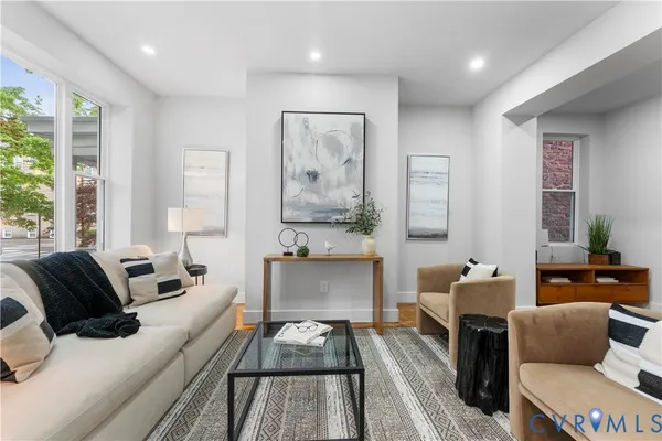 $950,000 | 2905 West Grace Street, Richmond, VA 23221