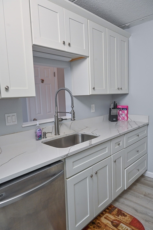 24 Maple Crest Circle, Unit F Holyoke, MA 01040 - Photo 16 of 41 Gallery Image 16