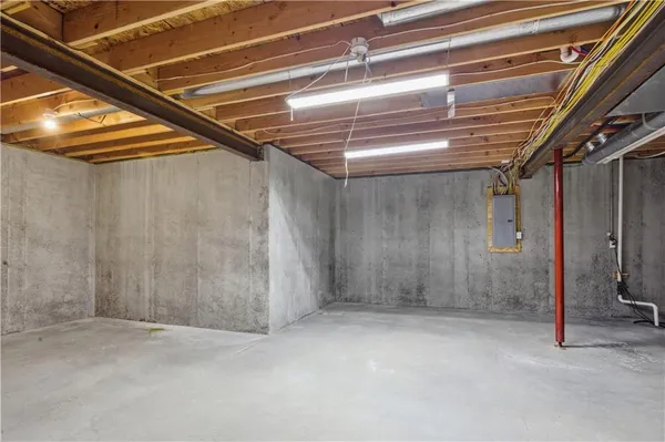 $625,000 | 17710 Mission Ridge, Smithville, MO 64089