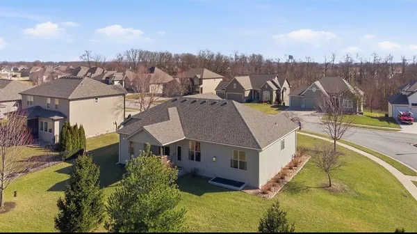 $625,000 | 17710 Mission Ridge, Smithville, MO 64089