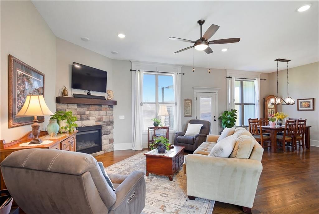 17710 Mission Ridge Smithville, MO 64089 - Photo 7 of 38