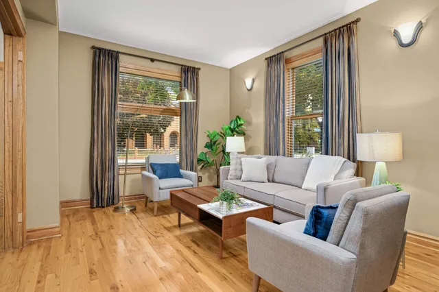 $560,000 | 510 University Avenue Northeast, Minneapolis, MN 55413