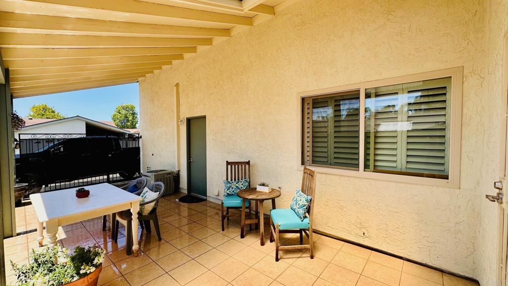 1034 Turnstone Way Oceanside, CA 92057 - Photo 4 of 28