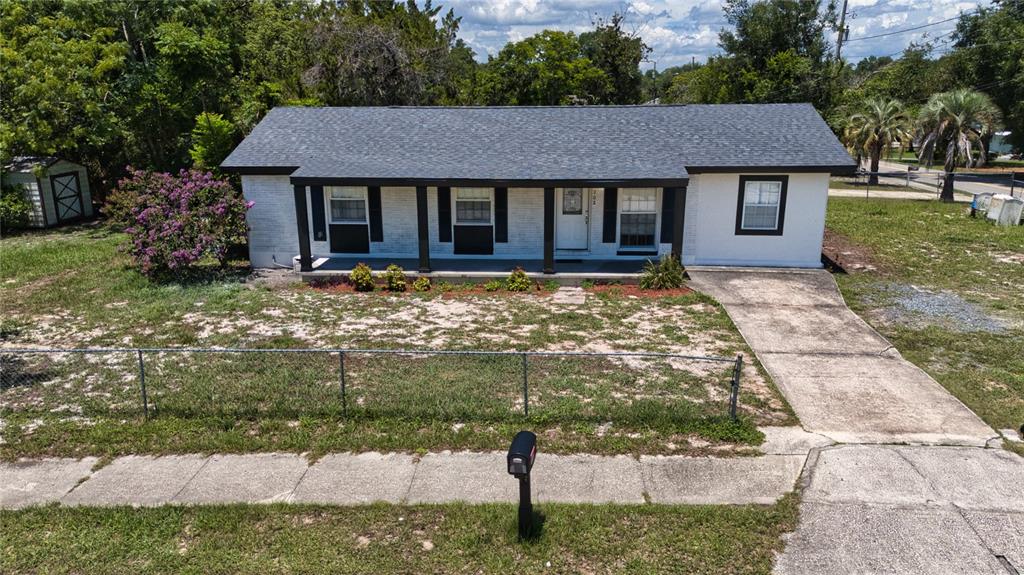 102 Amigos Road DeBary, FL 32713 - Photo 2 of 45