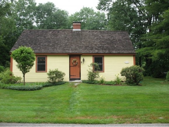 265 Chestnut Hill Road New Boston, NH 03070 - Photo 1 of 1