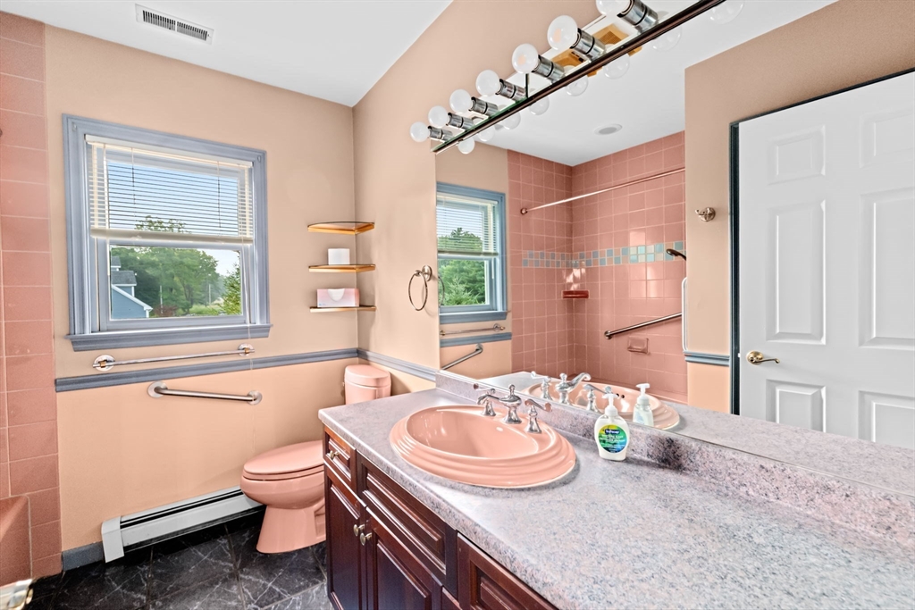 29 Long Hill Road Georgetown, MA 01833 - Photo 23 of 41 Gallery Image 23