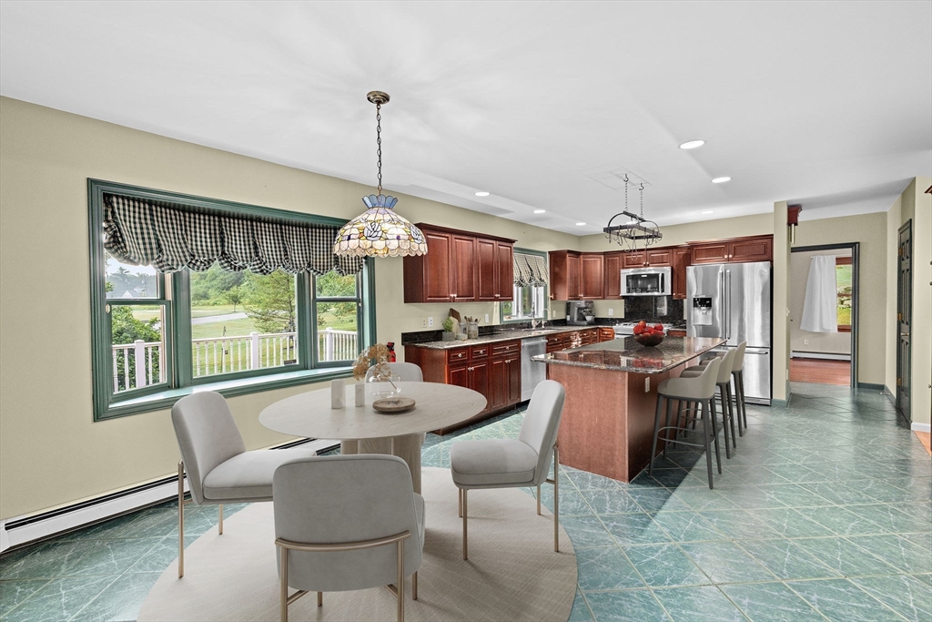 29 Long Hill Road Georgetown, MA 01833 - Photo 9 of 41 Gallery Image 9