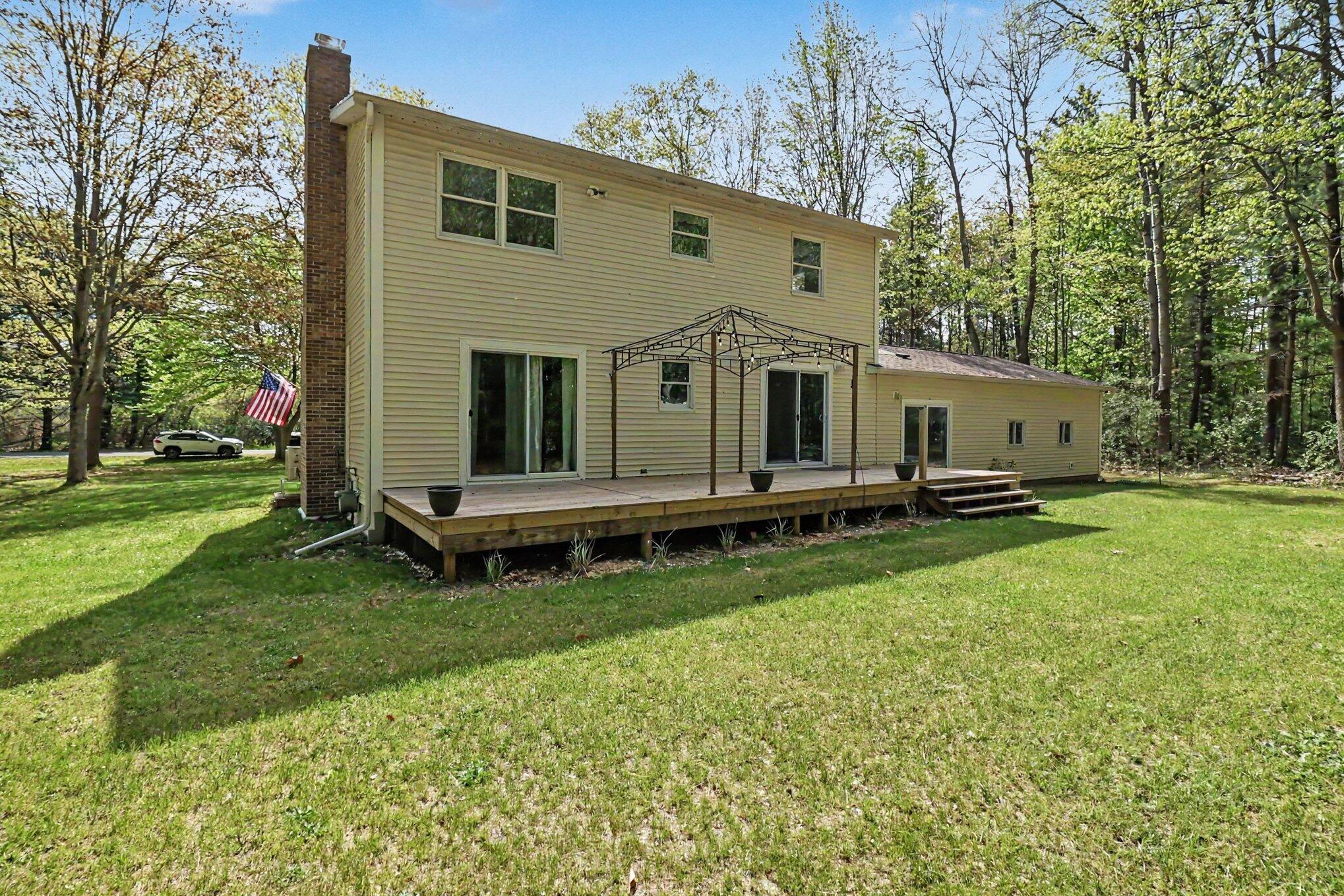 4370 Red Apple Road Manistee, MI 49660 - Photo 35 of 49 035_file_3466