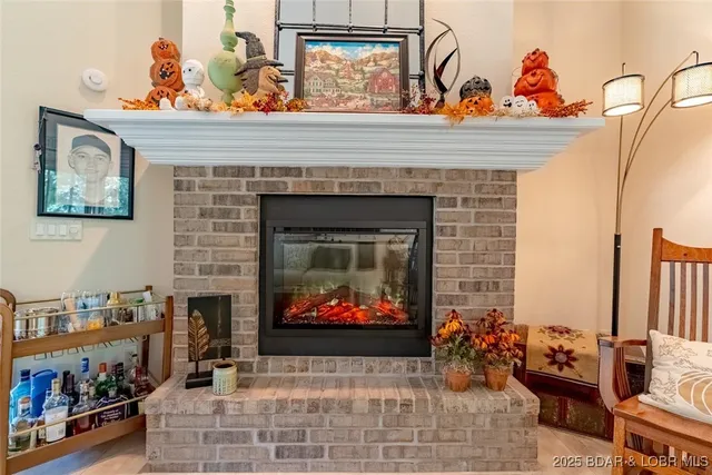 $650,000 | 84 Beacon Hill Drive, Lake Ozark, MO 65049