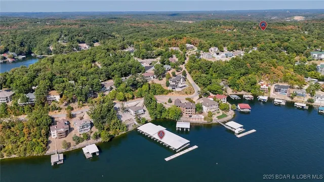 $650,000 | 84 Beacon Hill Drive, Lake Ozark, MO 65049
