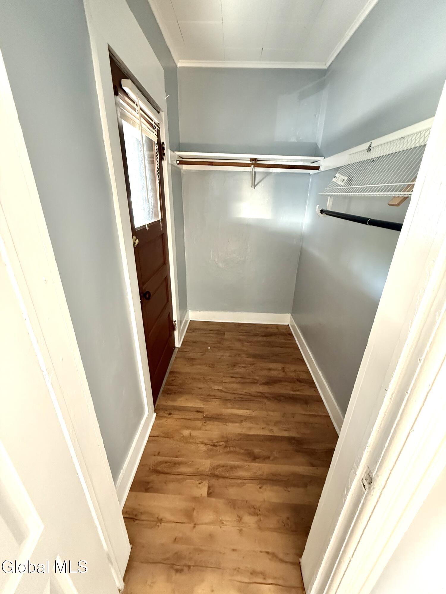 126 Prospect Street, Unit 2 Schenectady, NY 12308 - Photo 8 of 13 IMG_4059