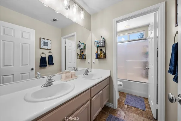 $1,150,000 | 28932 Rock Canyon Drive, Saugus, CA 91390