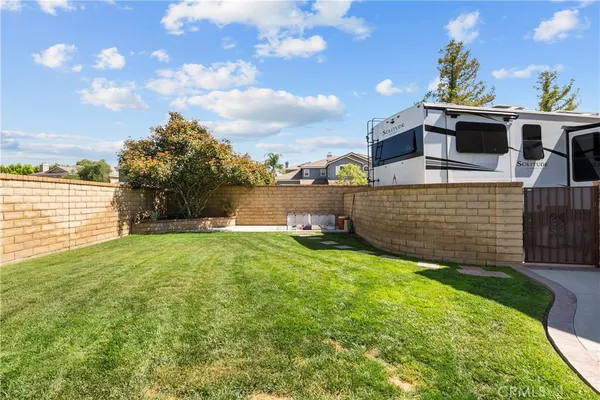 $1,150,000 | 28932 Rock Canyon Drive, Saugus, CA 91390