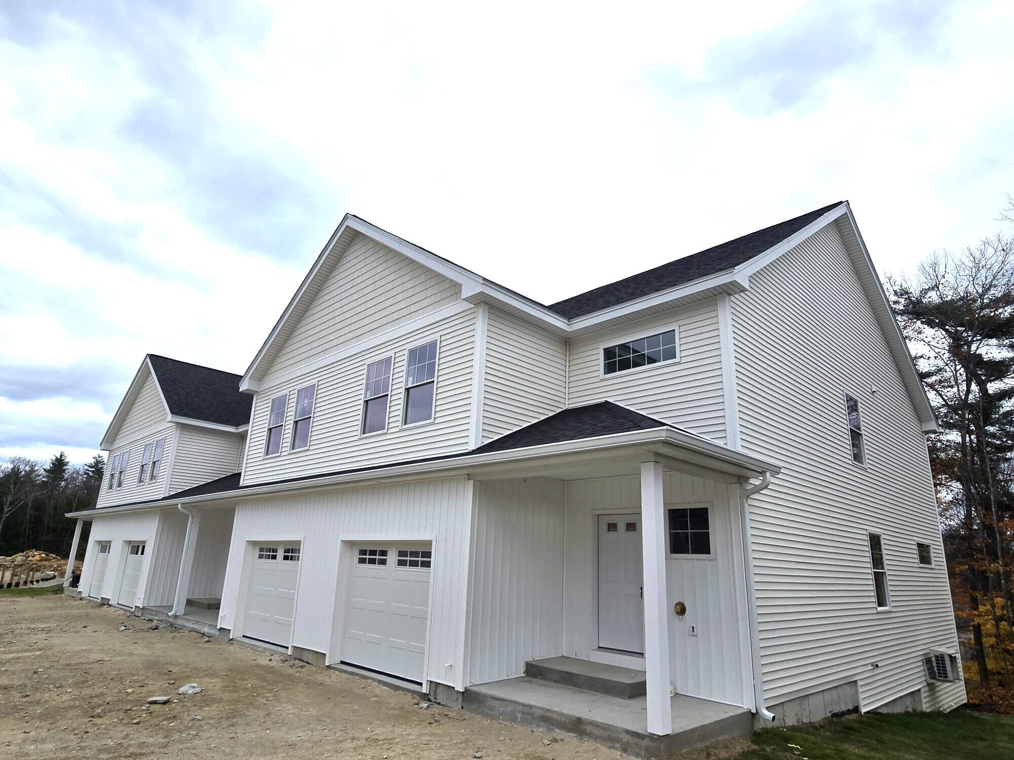 19 Signal Street, Unit I2 Springvale, ME 04083 - Photo 2 of 51