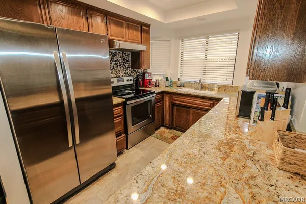 $2,000 | 569 Summit Boulevard, Unit 8, Big Bear Lake, CA 92315