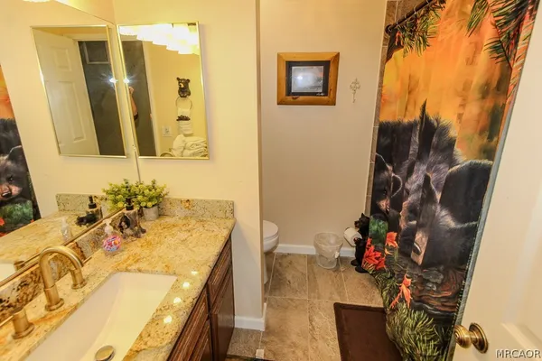 $2,000 | 569 Summit Boulevard, Unit 8, Big Bear Lake, CA 92315