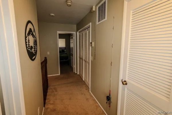 $2,000 | 569 Summit Boulevard, Unit 8, Big Bear Lake, CA 92315