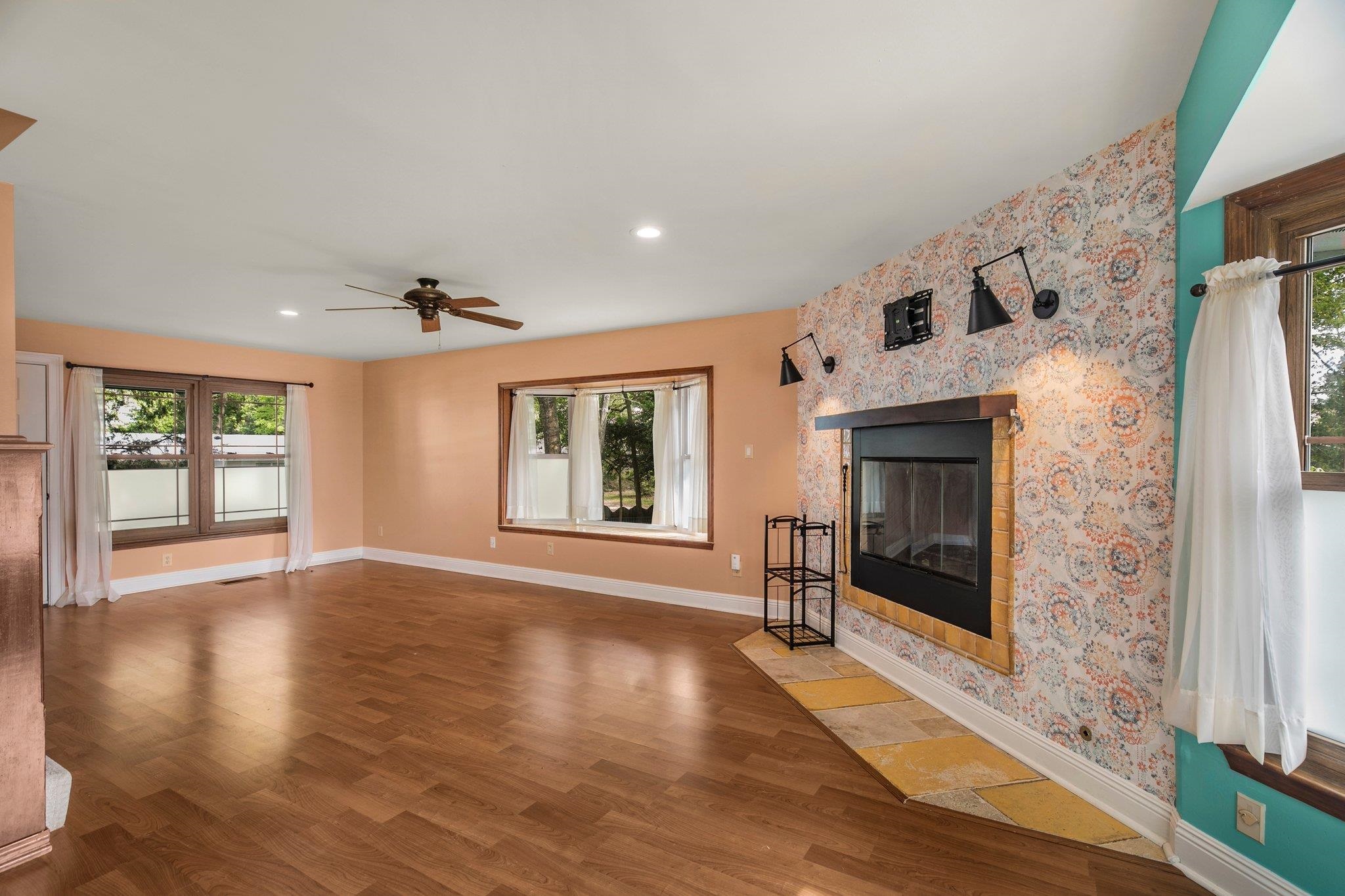 406 Wisteria Street Fairhope, AL 36532 - Photo 6 of 44