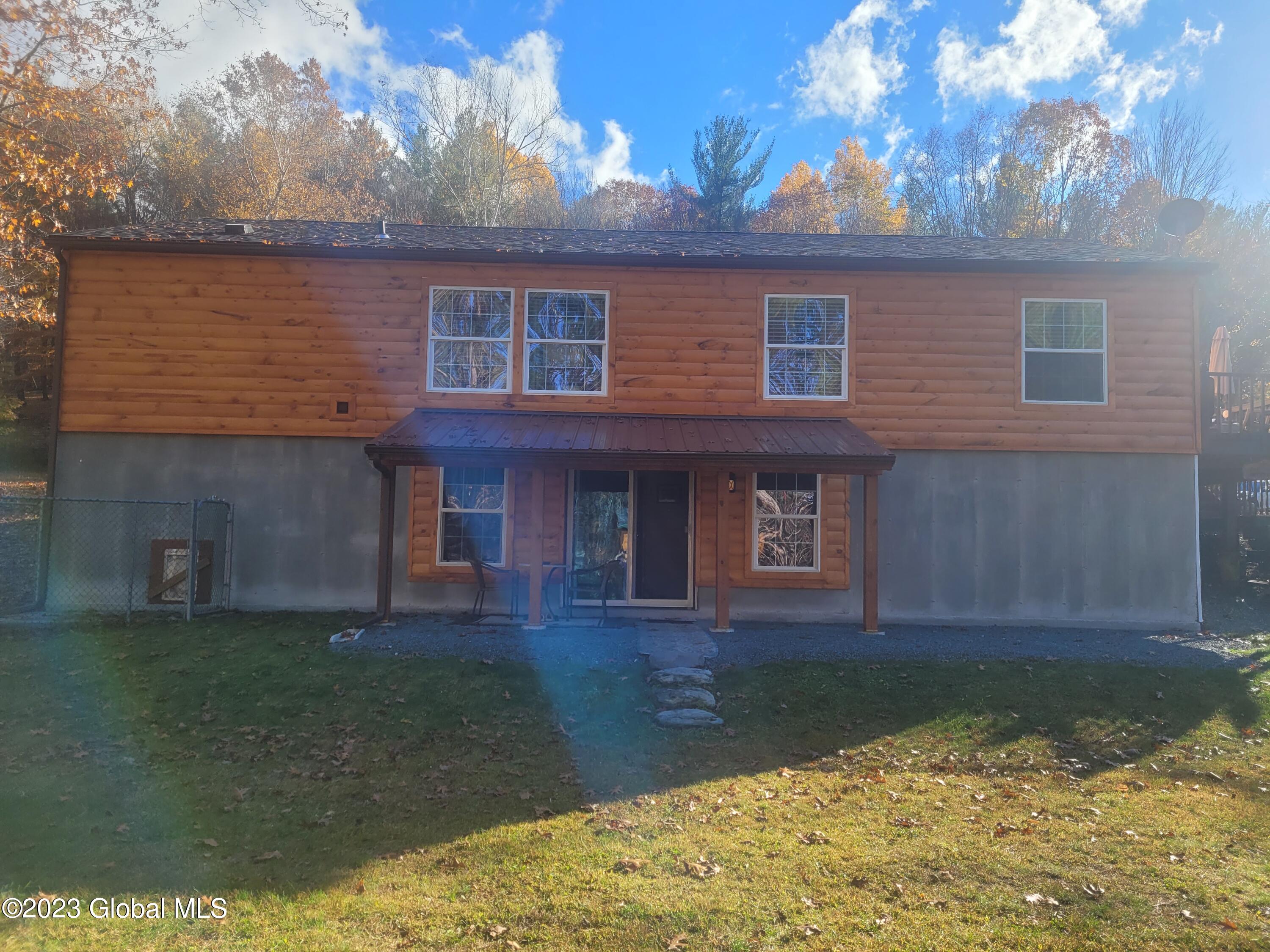 280 Marpe Road Pittstown, NY 12094 - Photo 3 of 36 20221026_151456