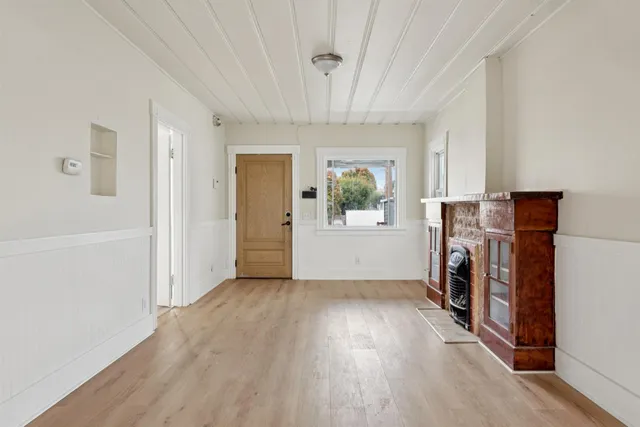 $624,999 | 729 40th Street, Oakland, CA 94609